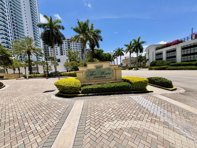 Photo - 2501 S Ocean Dr Unidad 326