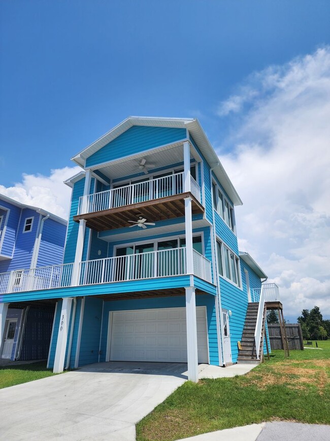 Photo - WATERFRONT ON WATSON BAYOU