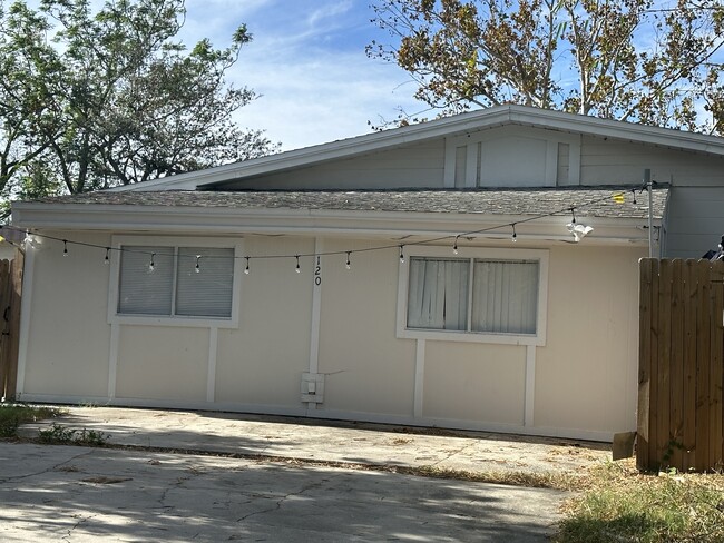 Photo - 120 N Van Buren Ave