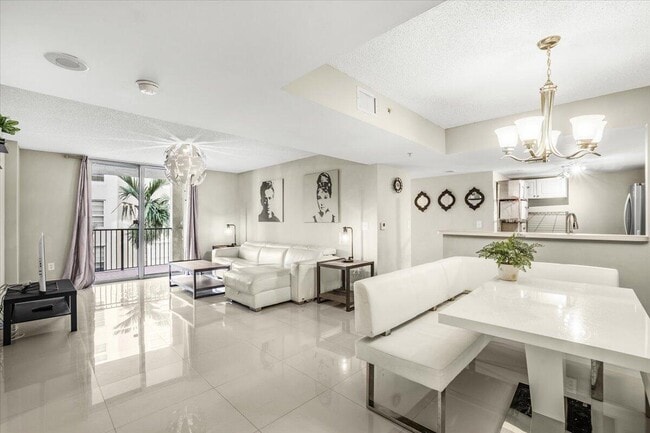 Photo - 520 SE 5th Ave Unit 2402