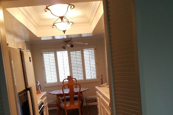 Kitchen - 5315 Yarmouth Ave Unit 212