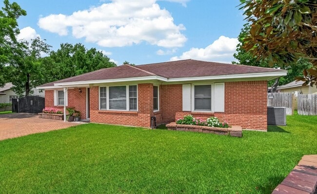 Photo - 207 Eldridge Rd