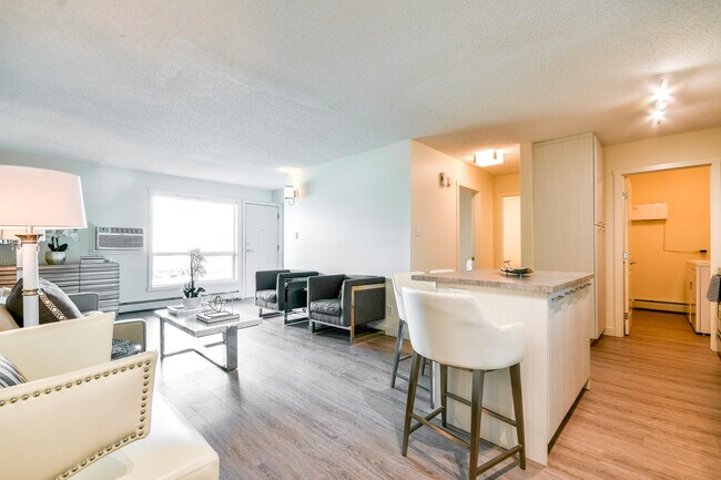 Photo - Centennial West