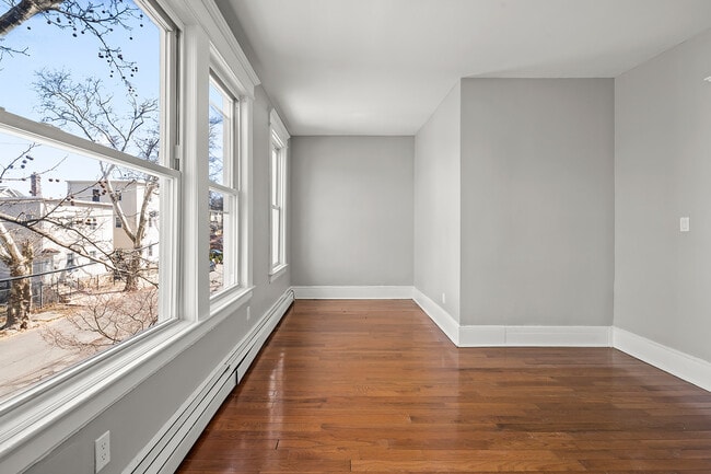 Photo - 13 20th Ave Unit 2