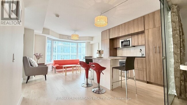Photo - 155 Yorkville Ave Unit 2108