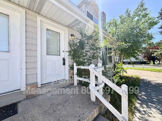 1099 Shepard Ln