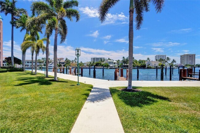 Photo - 100 SE 5th Ave Unit 406