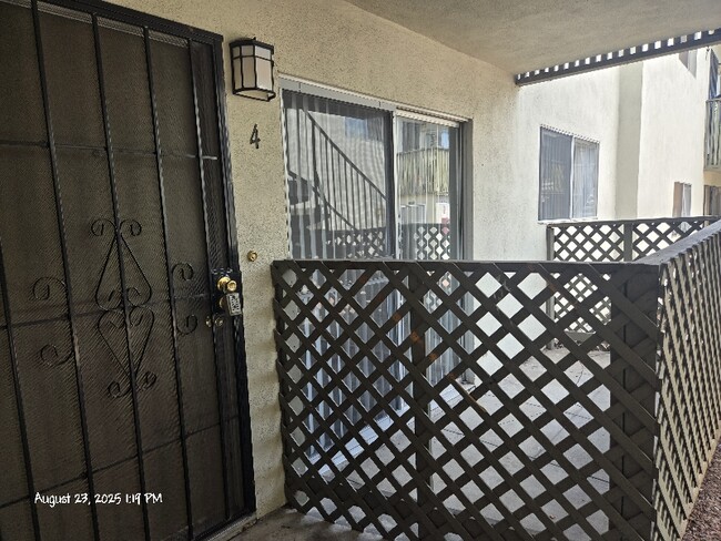 Building Photo - 991 N Mollison Ave Rental