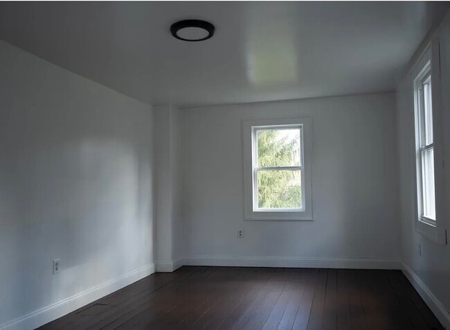 Photo - 197 Mercer Mill Rd