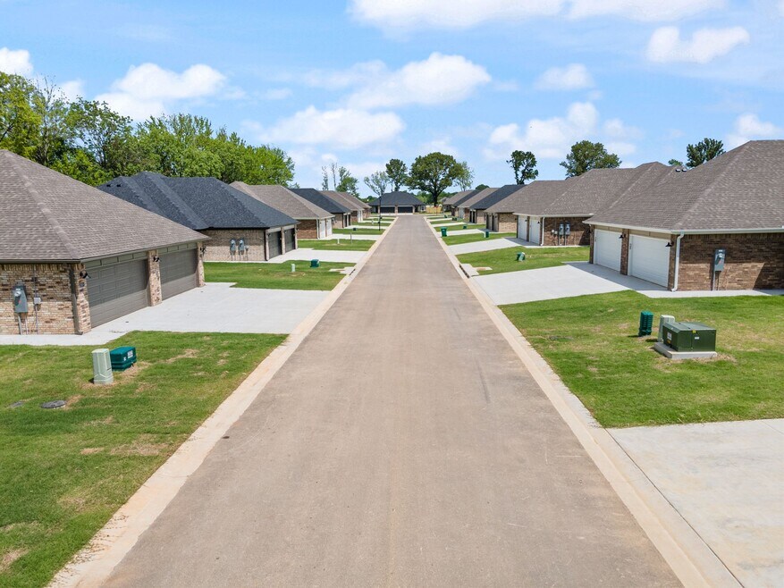 Farmington Hills Duplexes