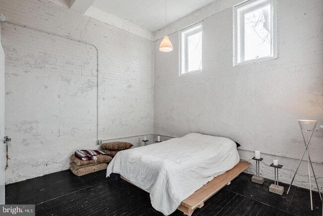 Photo - 1804-14 E Hazzard St Unidad 1B