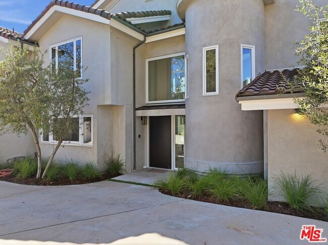 1027 Ravoli Dr