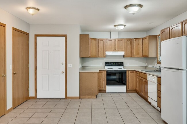 Photo - 2014-2020 7th St S Unit 2018