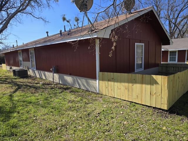 Photo - 608 Harrison St