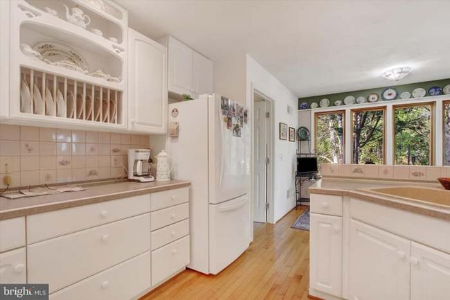 Photo - 824 Hancock Dr