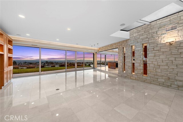 2801 Setting Sun Dr
