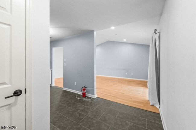 Photo - 176 Potomac Dr