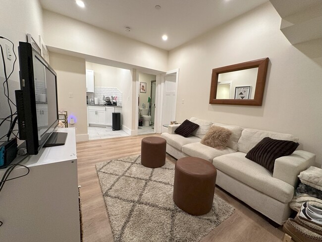 Photo - 29 Queensberry St Apartamento Unidad 2A