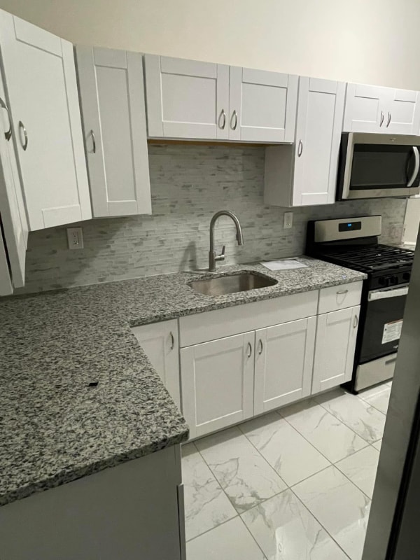 Photo - 1702 1/2 Walnut St