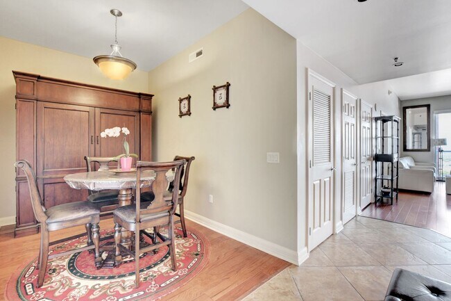 HIGHRISE DOWNTOWN, FULLY FURNISHED! - HIGHRISE DOWNTOWN, FULLY FURNISHED! Condo Unit 1016