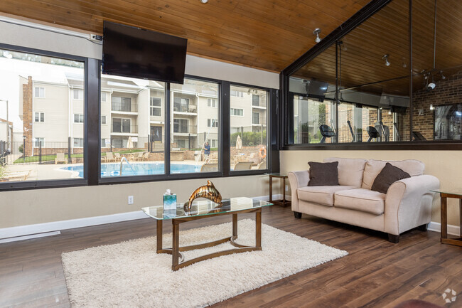 Interior Photo - Village at Grant Square Rental