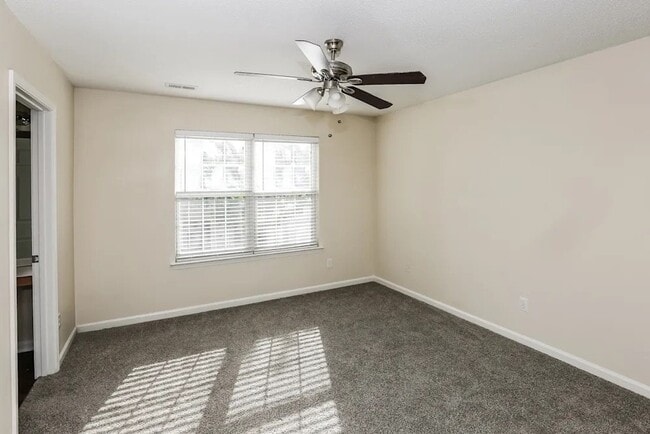 8611 Meadowmont View Dr Unidad 1