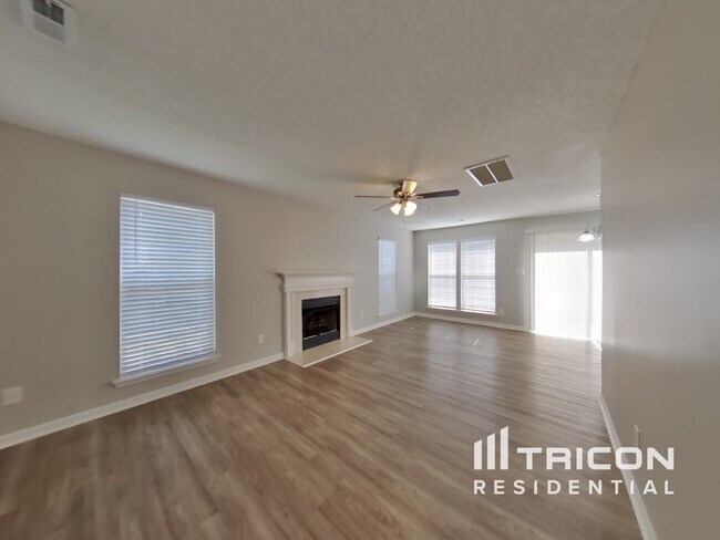Photo - 2934 Hawick Commons Dr