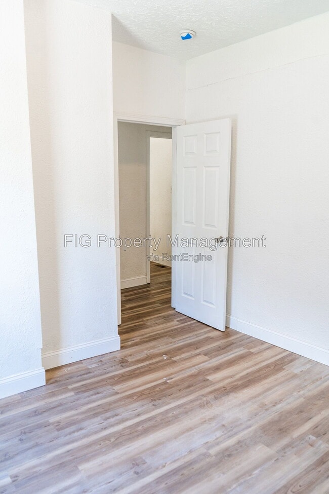 Photo - 1013 Glider Ave