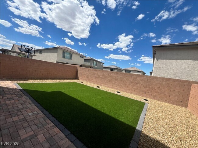 Photo - 5872 Aurora Gold Ave House