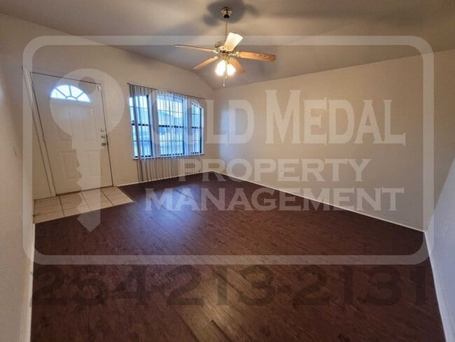 Photo - 2808 Lucille Dr Unit A
