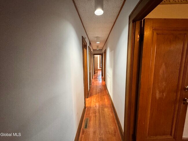 Photo - 405 Manning Blvd Unit 1FL