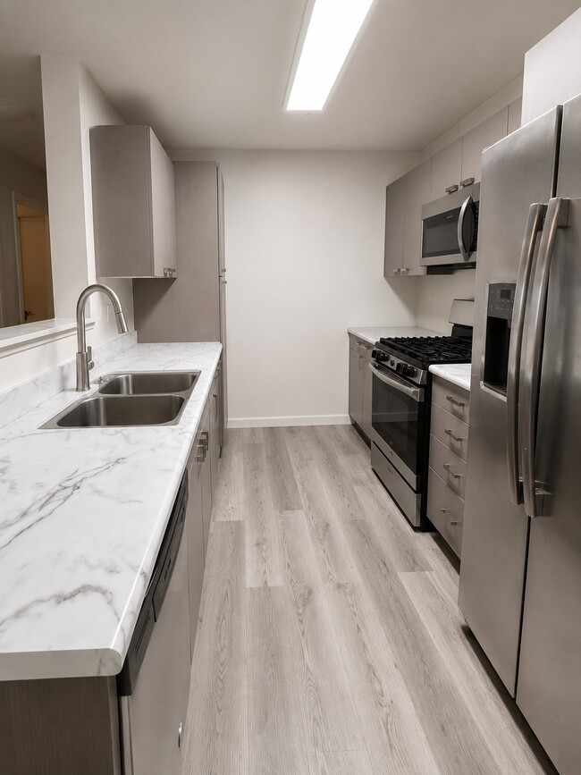 64 Kihalani St Unit 801