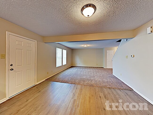 Photo - 8312 Centenary Dr