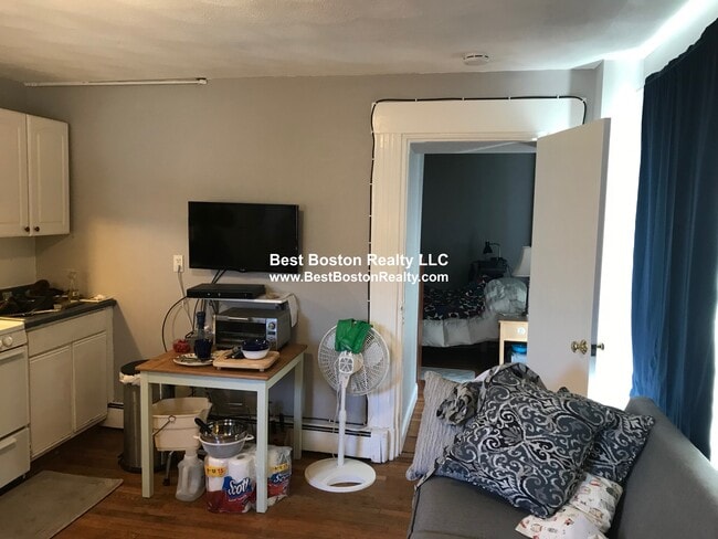 Photo - 639 Somerville Ave Unit 1