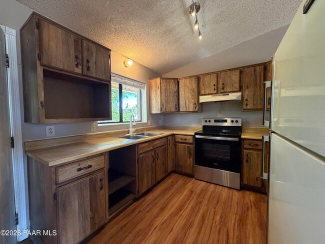 Photo - 927 N Old Chisholm Trail Unit C