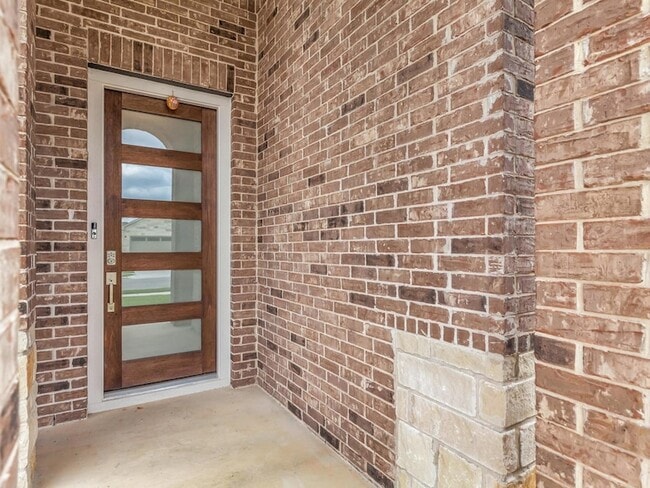 Photo - 2236 Cattle Baron Trl