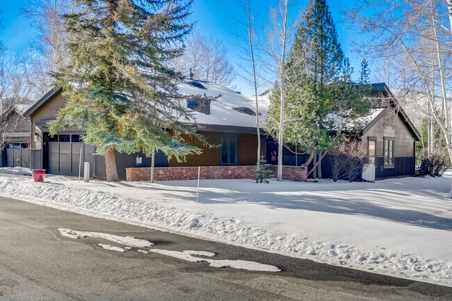 Photo - 2907 Sunny Slopes Ct