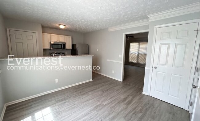 Photo - 3868 Leyland Dr