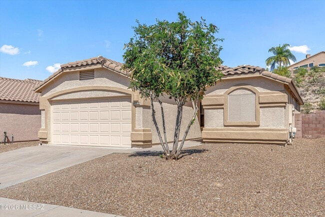 Photo - 60958 Cantle Ct