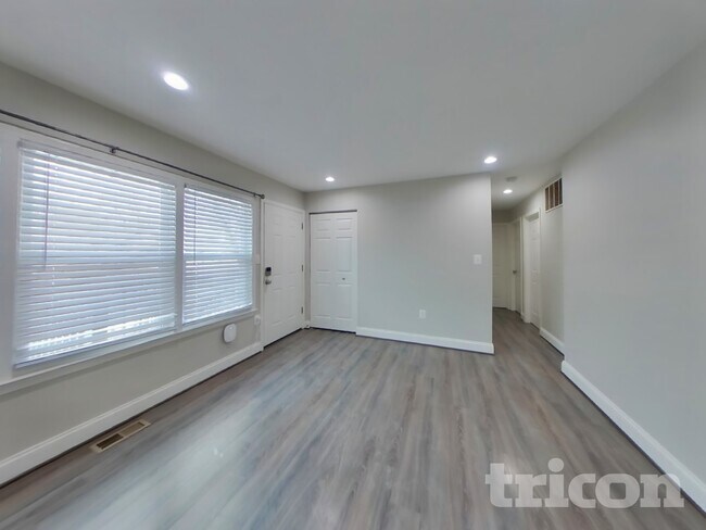 Photo - 106 Oakmere Rd