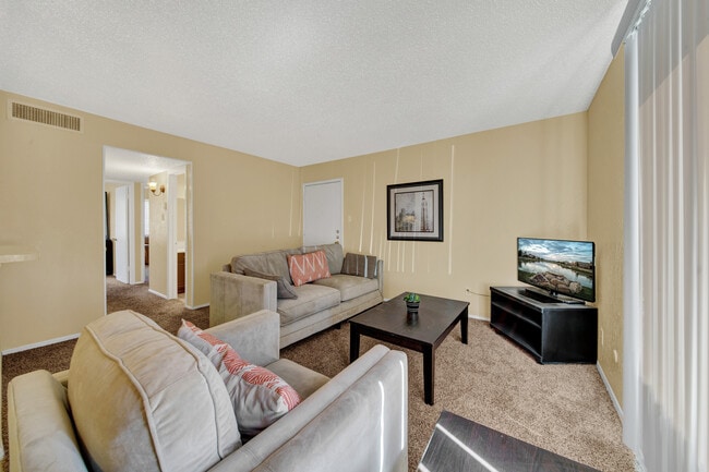 Vista Ventana Apartments