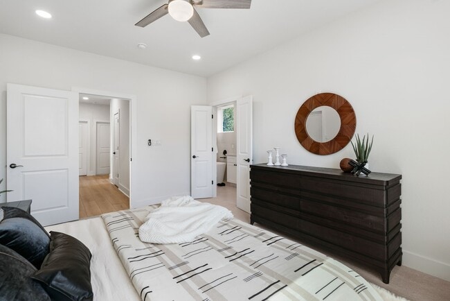 Building Photo - 22806 August Leaf Dr