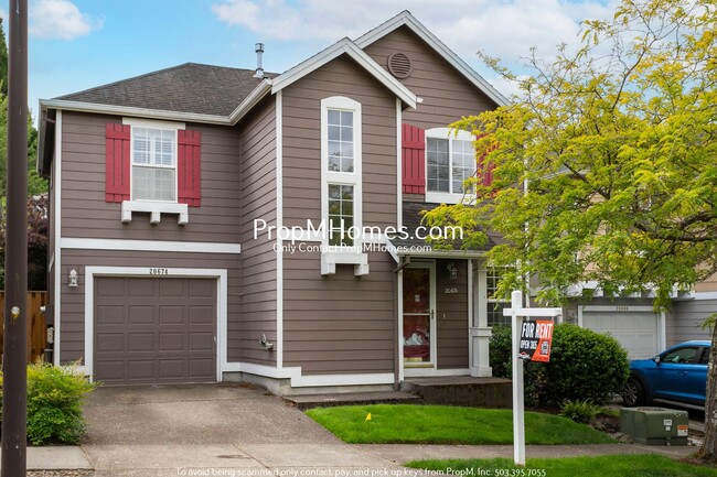 Building Photo - Three Bedroom Gem Close to Intel & Nike!