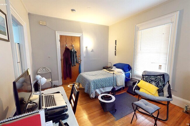 Photo - 8 Forest St Unidad 2L