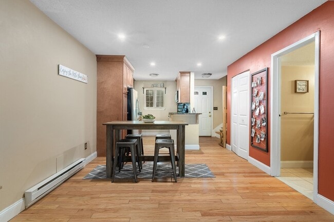 Photo - 9 Adam St Townhome