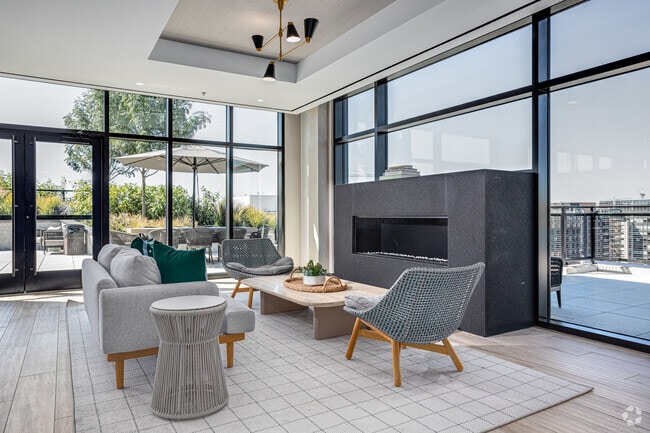 Rooftop Lounge