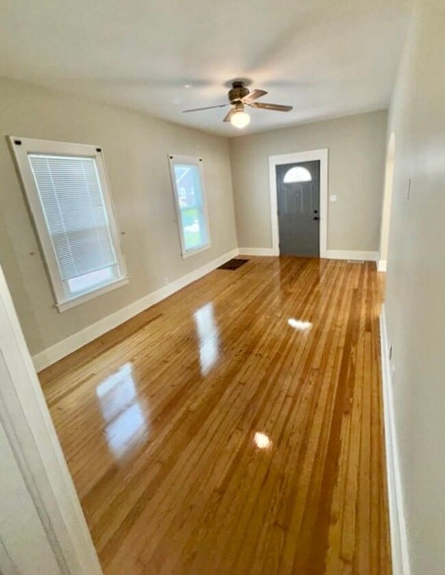 Photo - 750 E Delaware St Unidad A