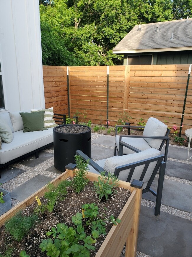 Photo - 6016 Fairway St