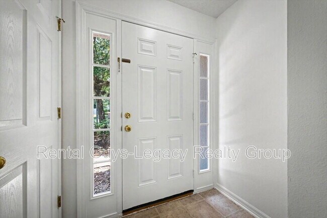 Photo - 7414 Palm Hills Dr
