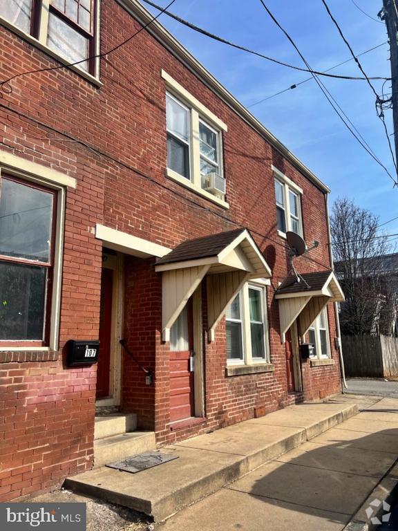 Building Photo - 107 Overbrook Ave Rental